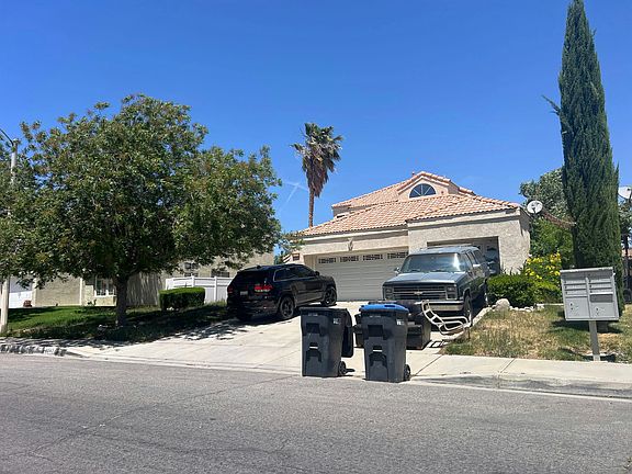 2nd image of 4043 E Avenue R12
