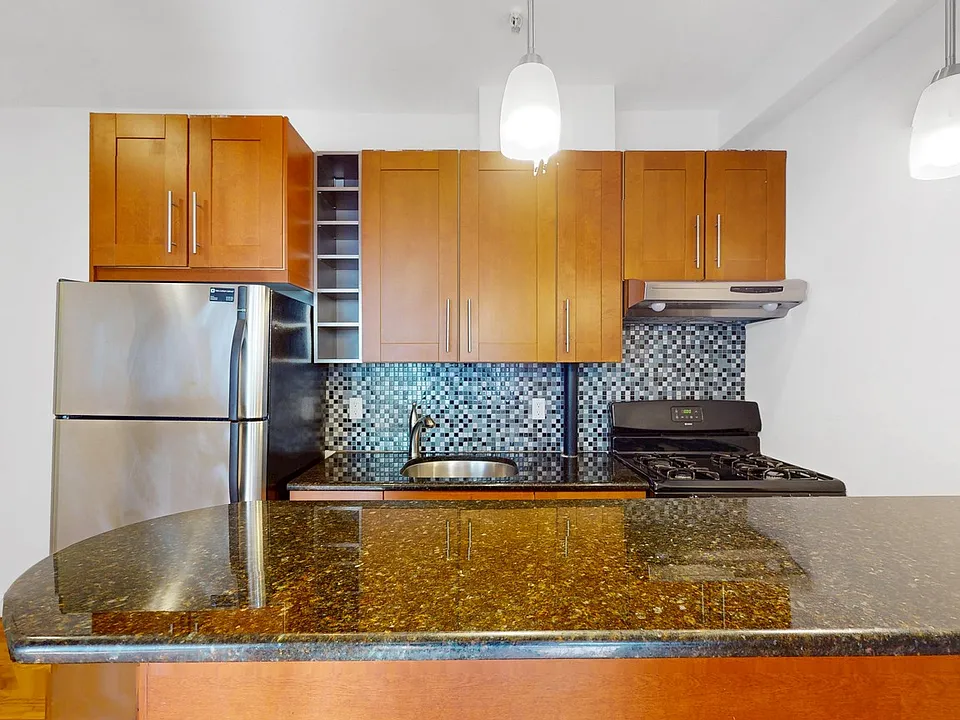 Standard Kitchen