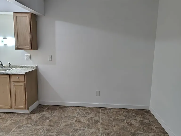 10103 Cadieux Ave #10 — Photo 15