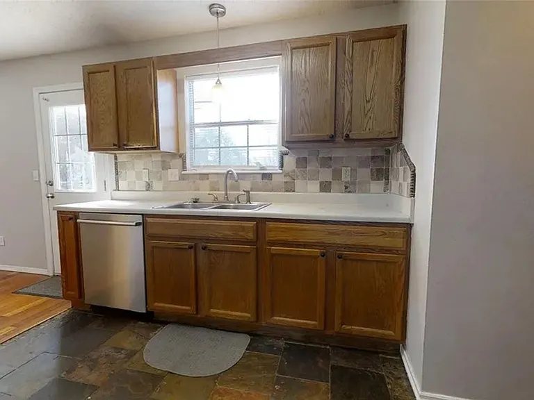 8902 N 149 E — Photo 5
