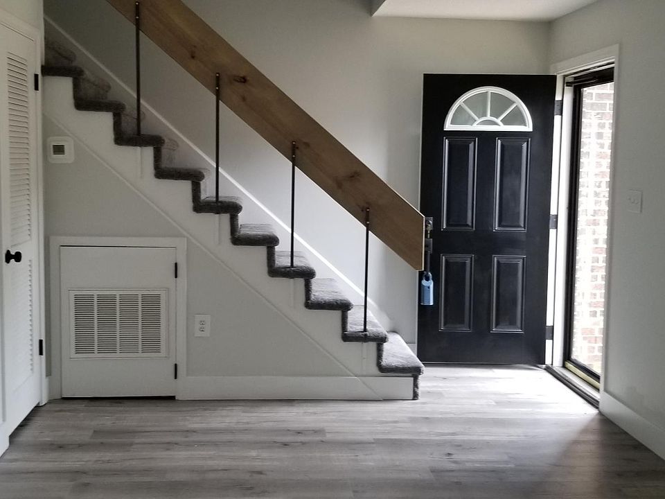 1st image of 10 Poinsett Ave APT I