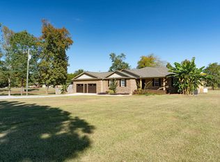 109 Windsor Dr, Cropwell, AL 35054