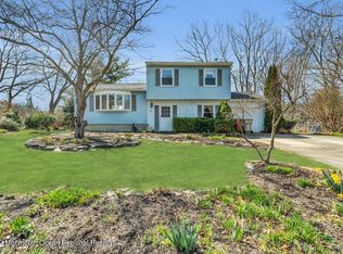 46 Woodland Rd, Bayville, NJ 08721
