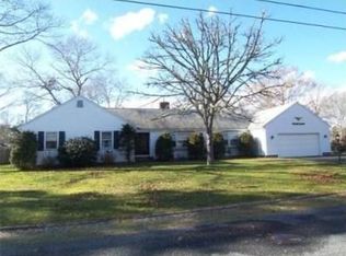 35 General Lawrence Rd, South Yarmouth, MA 02664