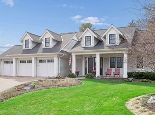 215 Ferndale Rd S, Wayzata, MN 55391