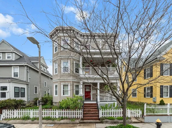 16 Tuttle St #2, Dorchester, MA 02125