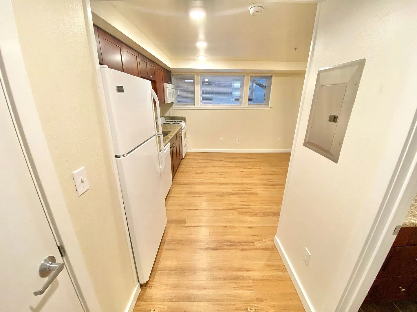 Austin Apartments — Photo 3