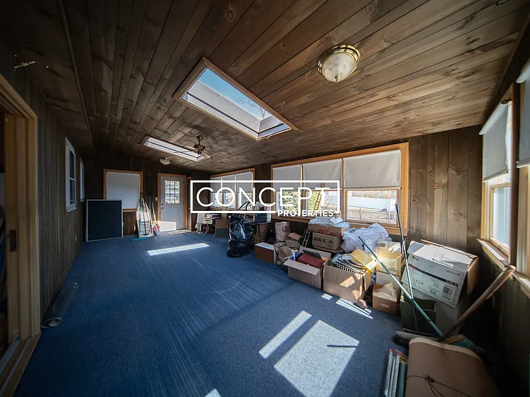 105 Keith St — Photo 35
