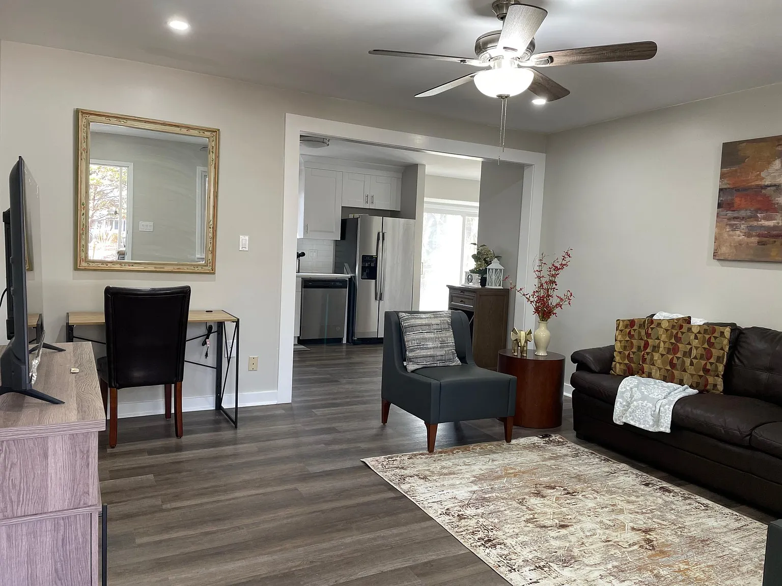 3345 Shady Cove Rd — Photo 3