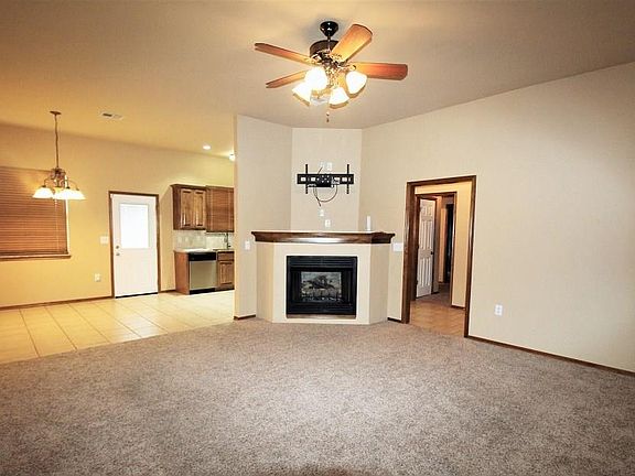 2nd image of 405 Madison Place Dr