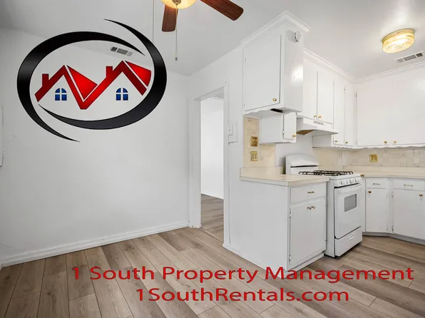 7055 Langdon Dr, Mobile, AL 36618