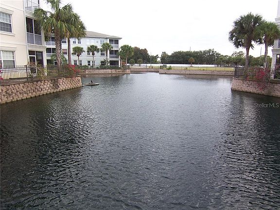 3rd image of 500 Gardens Edge Dr #524