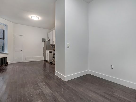 4th image of 31 E 1st St APT 1A