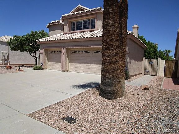 2nd image of 380 W Palomino Dr