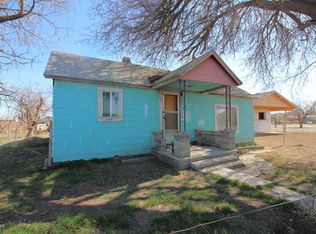 308 3rd St, Mabton, WA