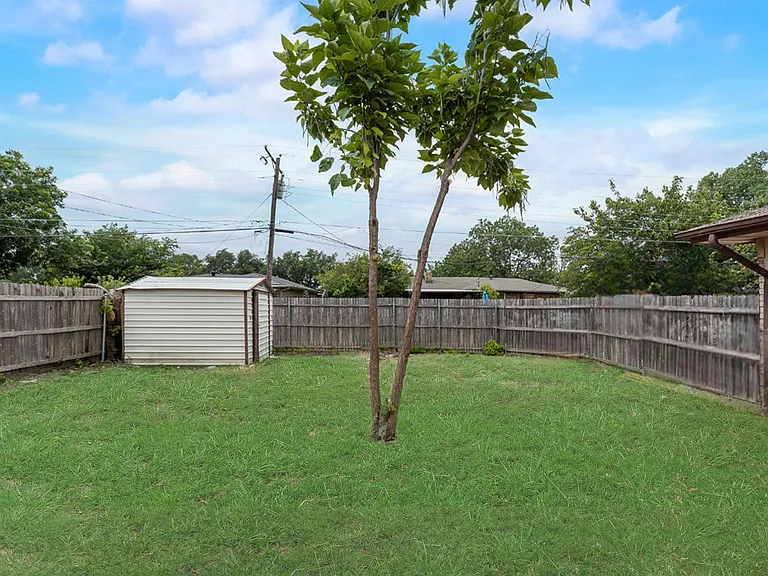 3705 Osage Dr — Photo 17