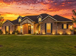 690 Serenity Lane Red, Oak, TX 75154