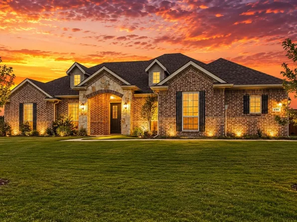 690 Serenity Lane Red, Oak, TX 75154
