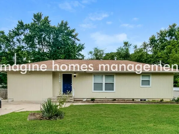 7405 NW Belvidere Pkwy, Kansas City, MO 64152