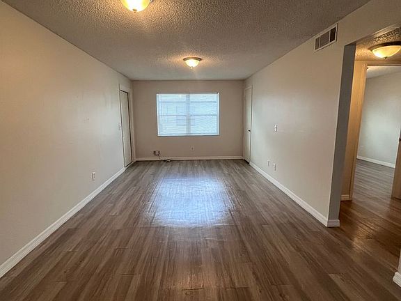 4th image of 7106-7108 S Kissimmee St #7106A