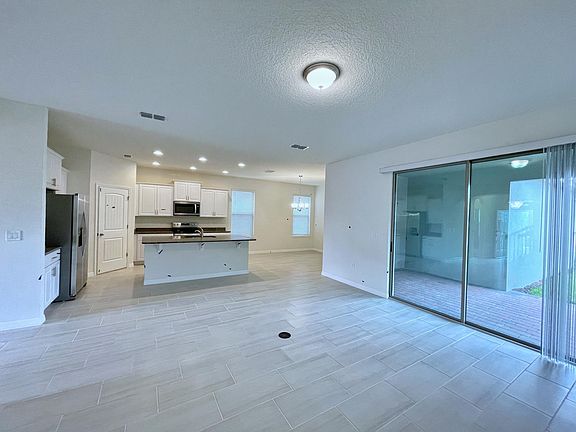 2nd image of 15899 Moonlight Bay St