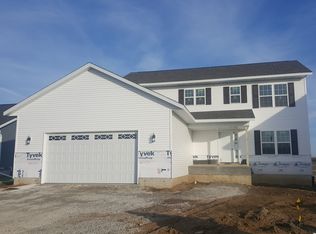 3003 Bryant Blvd SW, Cedar Rapids, IA 52404