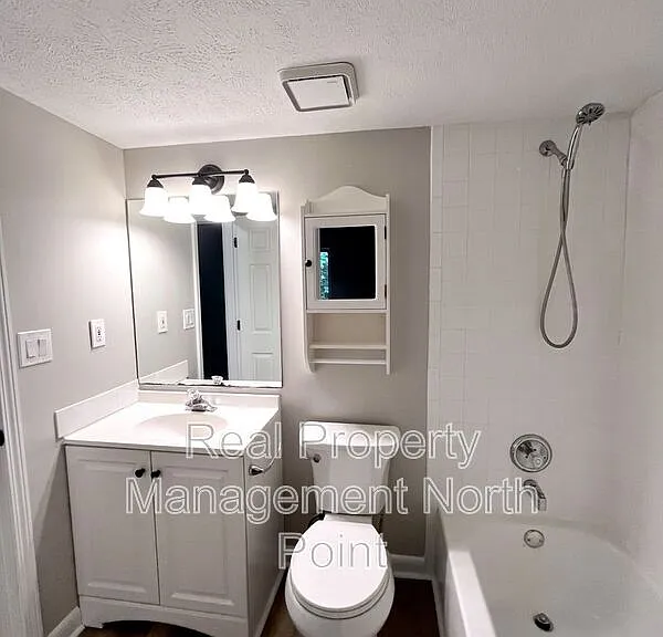 3030 Steeplechase Dr — Photo 24