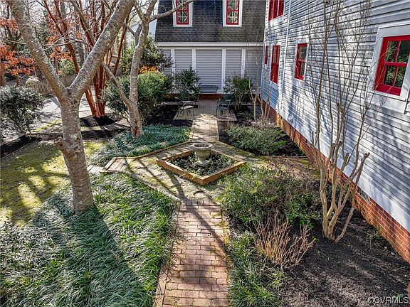 4th image of 4865 Bristol Cir