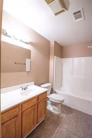 505 N Holly St — Photo 6