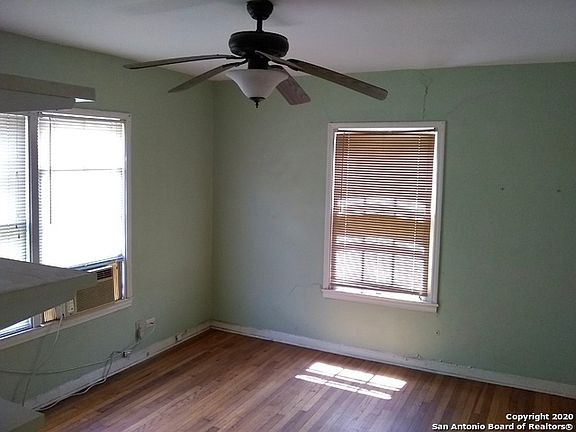 4th image of 5316 Howard St