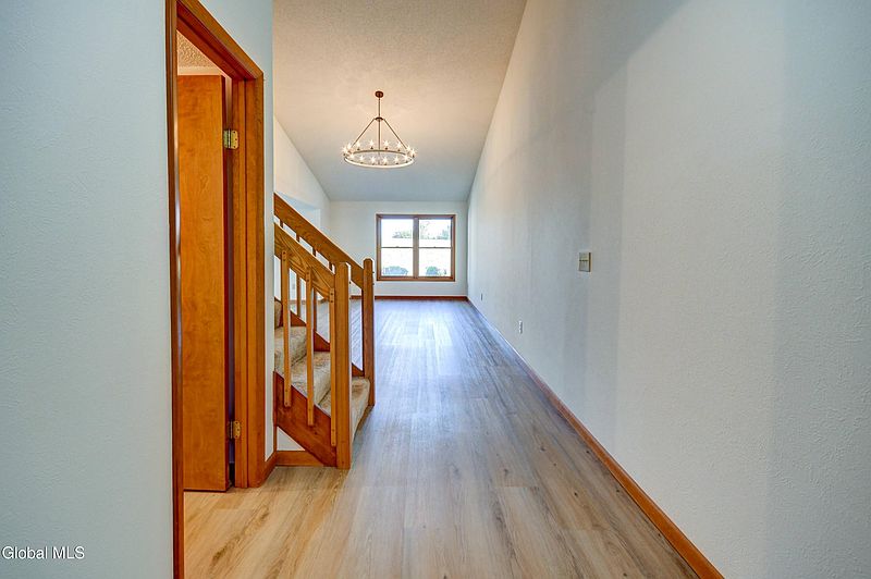 3rd image of 61 Surrey Hill Drive