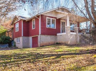 55 Fairmont Rd, Candler, NC 28715