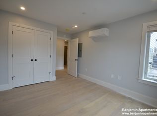 425 Market St #204W, Brighton, MA 02135