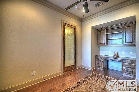 4th image of 7217 Westover Dr