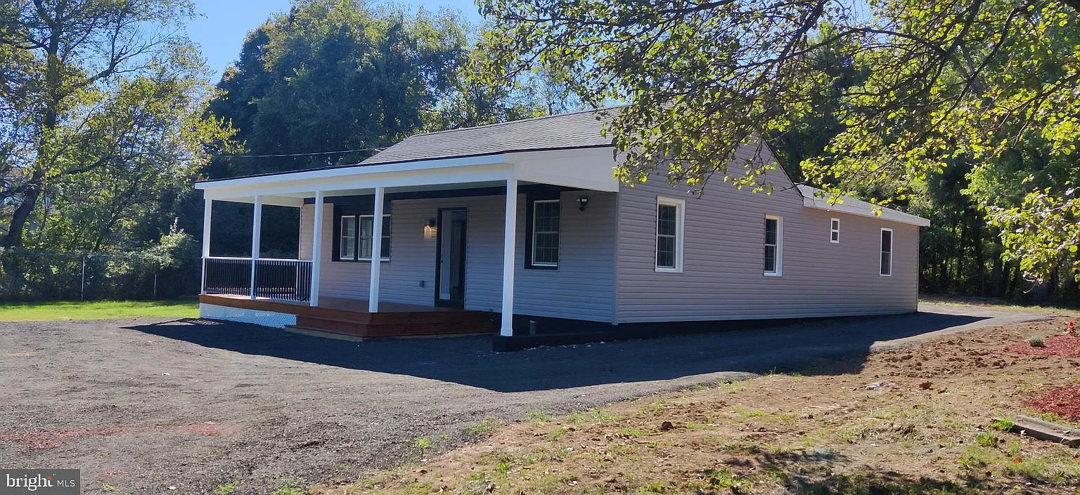 4407 Unaka Ct photo 1