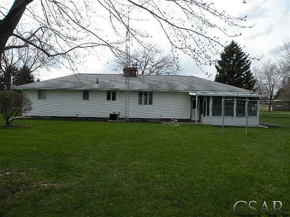 4th image of 186 Elmwood Dr