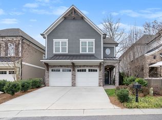 6735 Sardis Rd, Charlotte, NC 28270