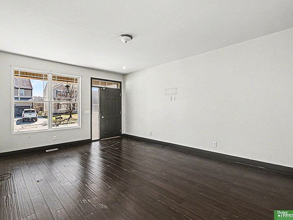 4th image of 8718 Wyoming St