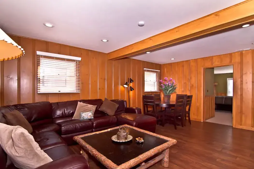 909 Merced Ave — Photo 2