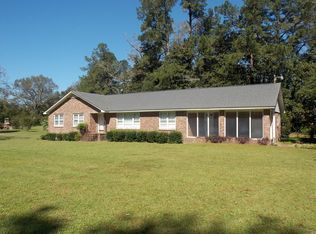 102 Murray St W, Saint George, SC 29477