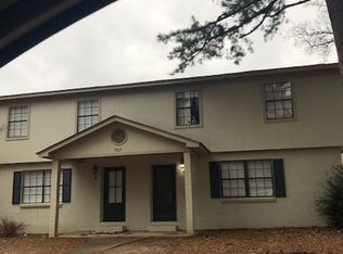 707 McLarty Rd #A, Oxford, MS 38655