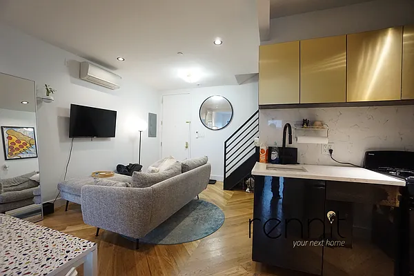 Rented by Rennit Inc. | media 11