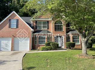 6173 Redtop Loop, Fairburn, GA 30213