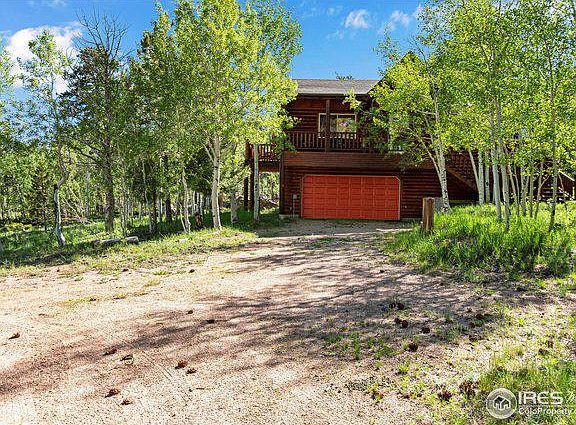 3rd image of 712 Chiricahua Cir