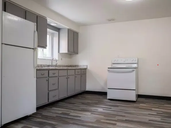 Eastwood Apartments, 549 Farview Dr #519, Greensburg, PA 15601