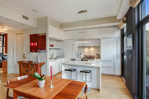 Sold by Corcoran | media 4