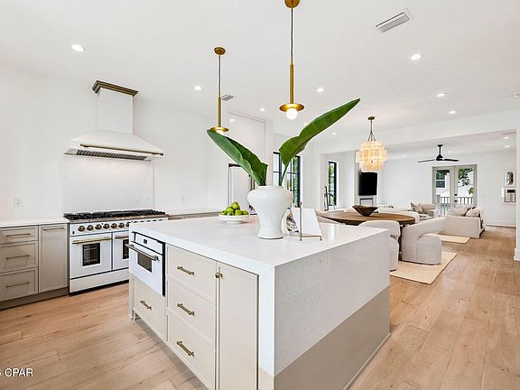 3rd image of 55 Grande Pointe Dr