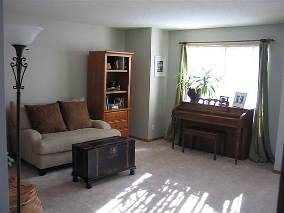 Living Room 1 (new angle)