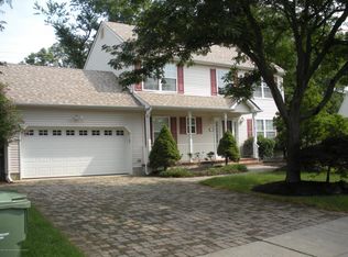56 Carolyn Ct, Eatontown, NJ 07724