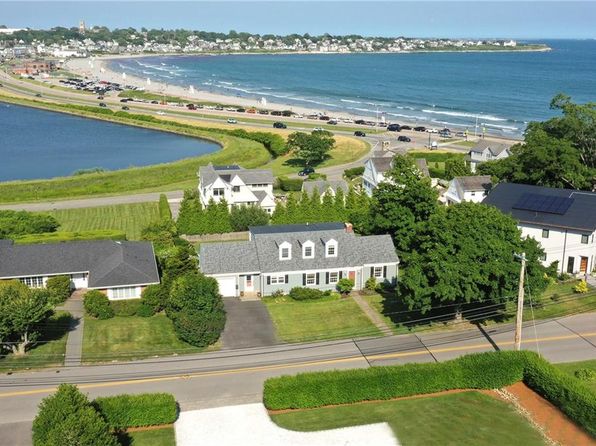 236 Eustis Ave, Newport, RI 02840